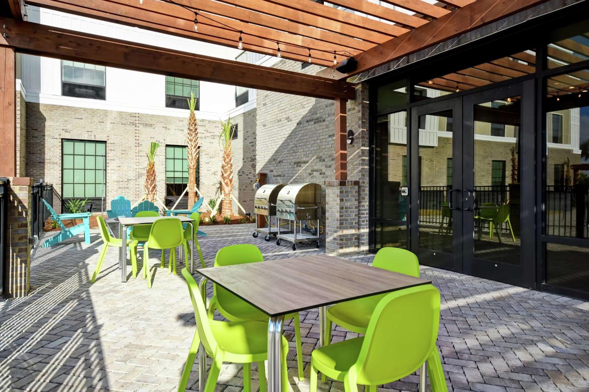 Home2 Suites By Hilton Jekyll Island Exteriör bild